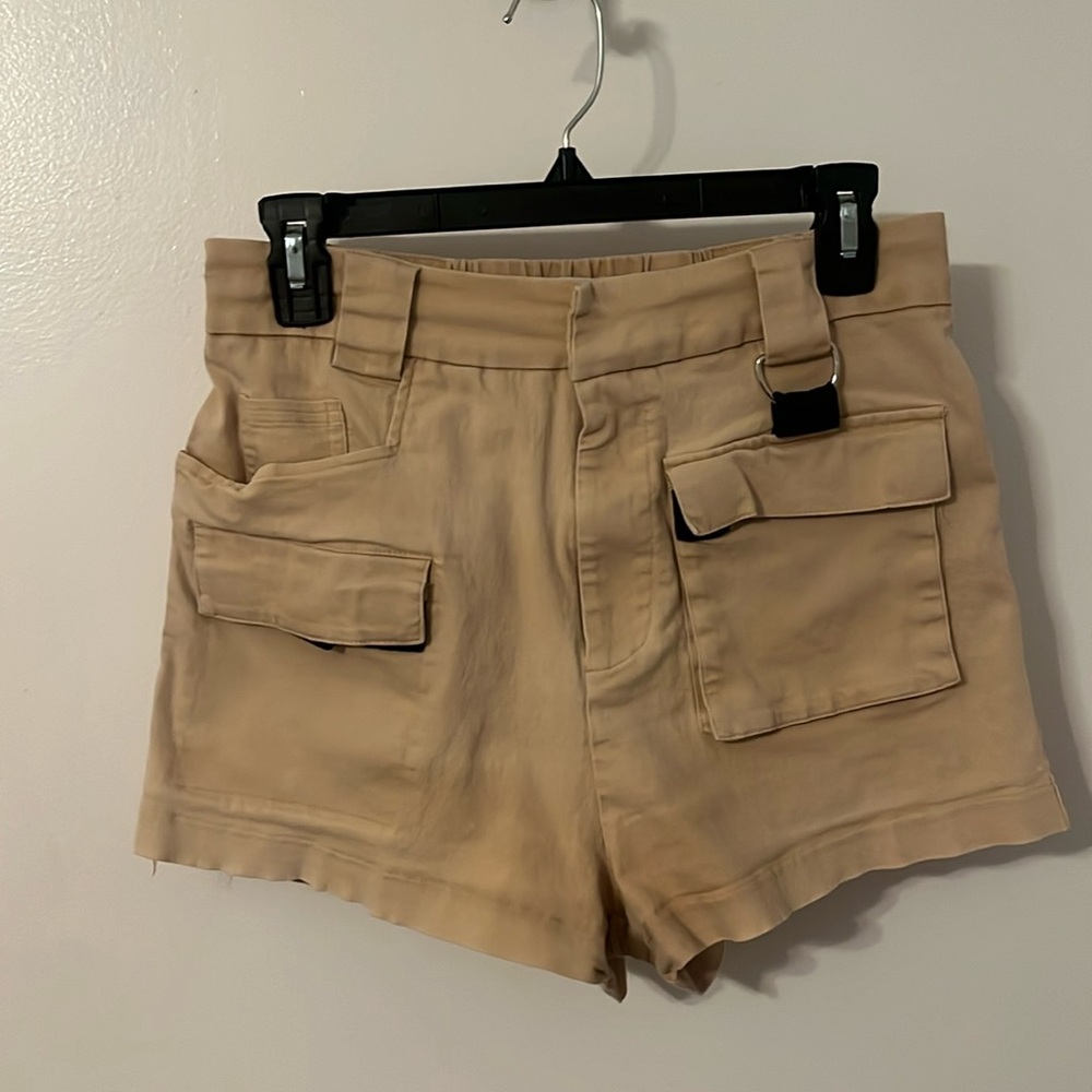 Medium Tan shorts